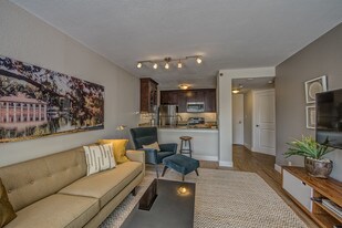 Bayaud Tower & The Gardens in Denver, CO - Building Photo