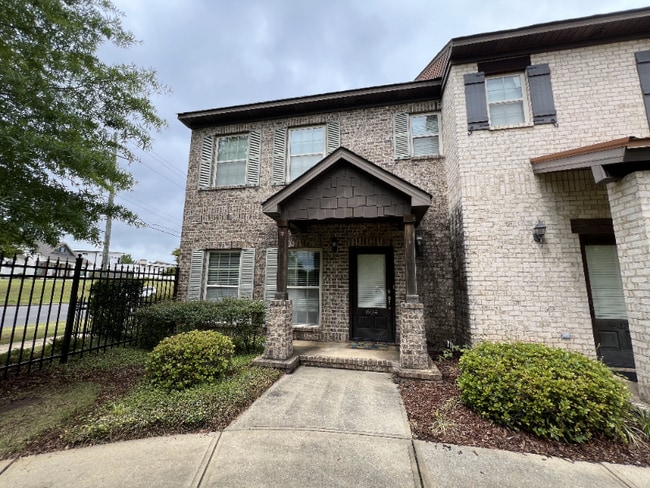 property at 2150 3rd Ct