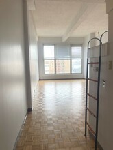 61 Brookline Ave, Unit 407 in Boston, MA - Building Photo - Building Photo