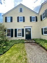 333 Hook Rd in Katonah, NY - Building Photo - Building Photo