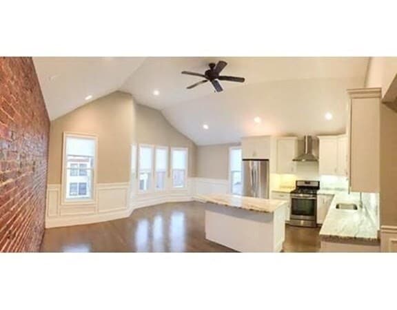 1174 Cambridge St, Unit 3L