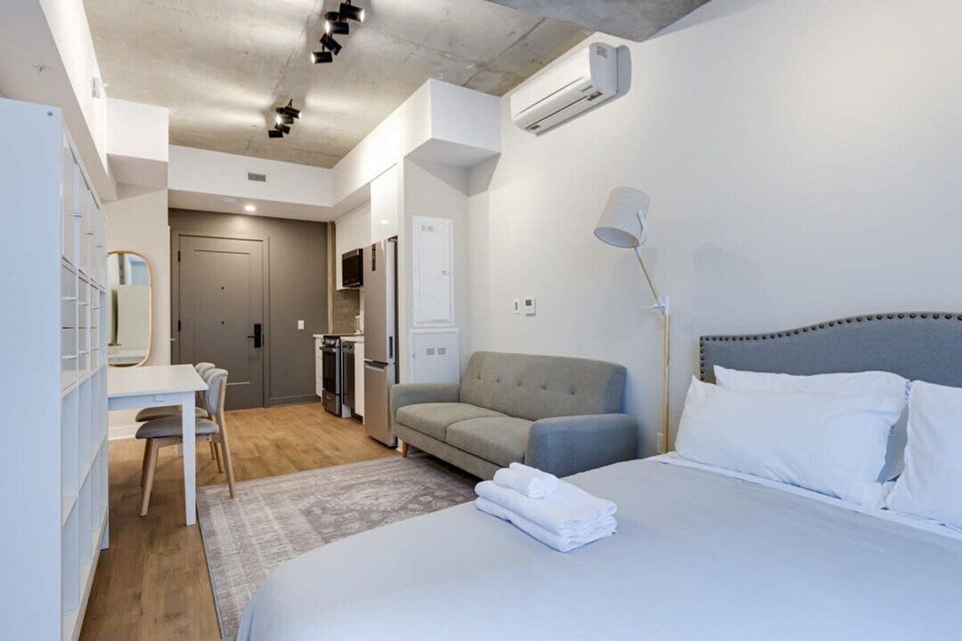 742 Rue William in Montréal, QC - Building Photo