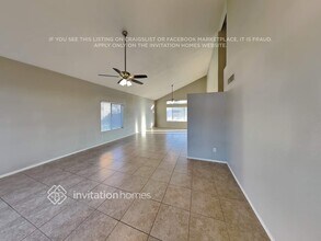 15917 W Cottonwood St in Surprise, AZ - Foto de edificio - Building Photo