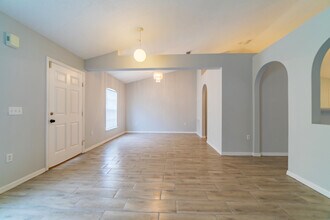 5396 Berrien Ave in Spring Hill, FL - Building Photo - Building Photo