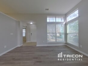 1825 Golden Heights Ct in Charlotte, NC - Building Photo - Building Photo