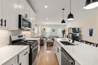 11 Dexter St in Boston, MA - Building Photo - Building Photo