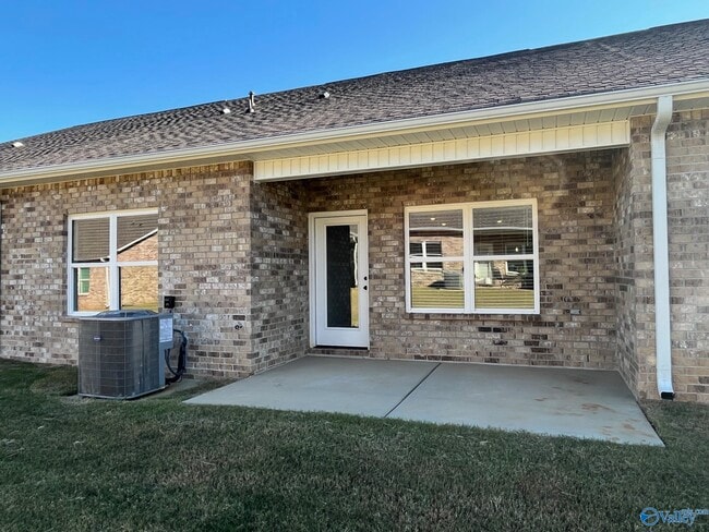 3142 Mead Wy SE in Decatur, AL - Building Photo - Building Photo