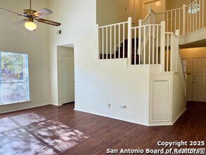 5010 Fern Lake in San Antonio, TX - Building Photo - Building Photo