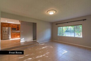 6596 Almaden Rd in San Jose, CA - Building Photo