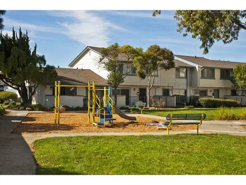 property at 4562 Reyes Dr