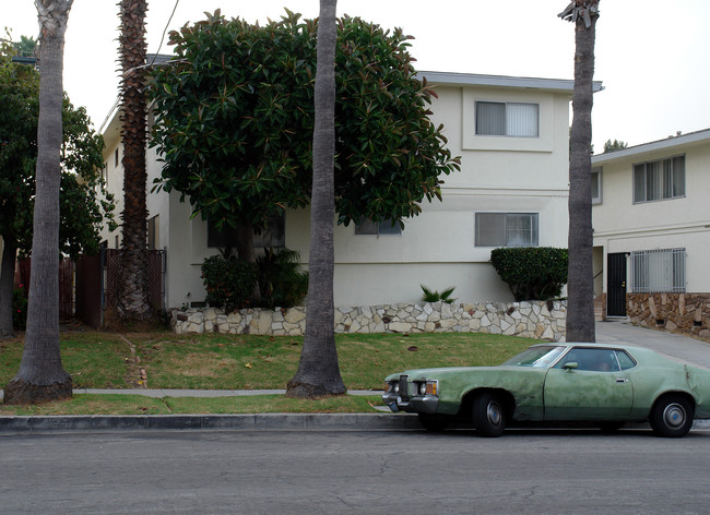 826 Austin Ave in Inglewood, CA - Building Photo - Building Photo