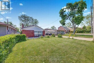 18 De Marco Blvd in Toronto, ON - Building Photo - Building Photo