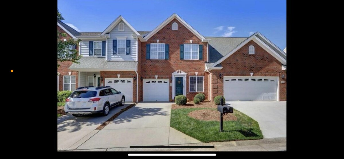 4490 Piedmont Trace Dr in Greensboro, NC - Building Photo