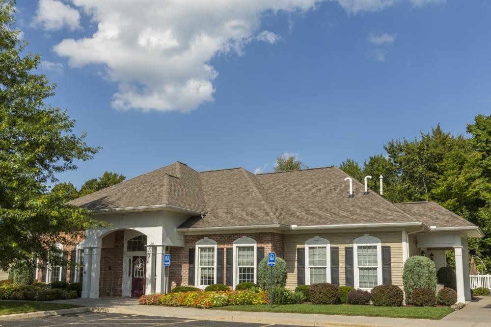 The Village Townhomes in Rochester, NY - Building Photo