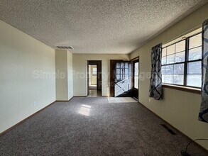 2435 Clarke St in Choctaw, OK - Building Photo - Building Photo