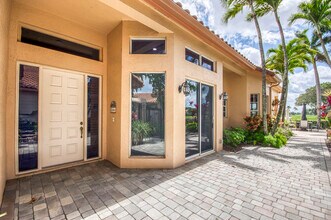 10364 Osprey Trce in West Palm Beach, FL - Building Photo - Building Photo