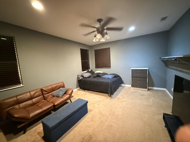 13238 Wooden Gate Way in Corona, CA - Building Photo - Building Photo
