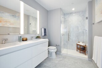 133 Seaport Blvd in Boston, MA - Building Photo - Building Photo