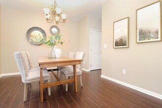 111 Amaranth Ave in Summerville, SC - Foto de edificio - Building Photo