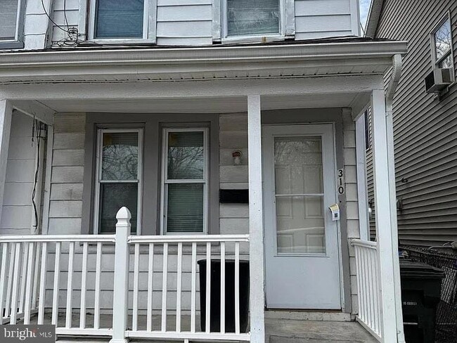 property at 310 York St