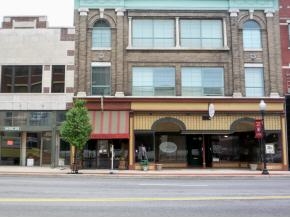 405-409 S Main St