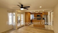 13208 Creek Park Ln in Poway, CA - Foto de edificio - Building Photo