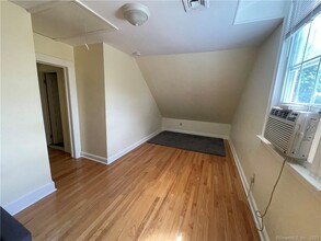 174 Mansfield St in New Haven, CT - Building Photo - Building Photo