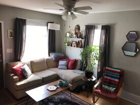 2320 5th St NE in Minneapolis, MN - Building Photo