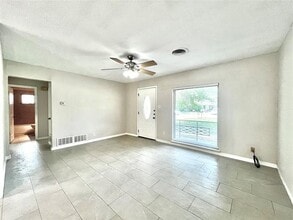 2614 Denison St in Denton, TX - Building Photo - Building Photo