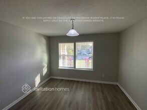 3946 Connecticut Ave in Orange Park, FL - Building Photo - Building Photo