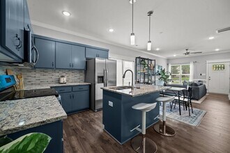 512 Watauga Ave in Greenville, NC - Building Photo - Building Photo