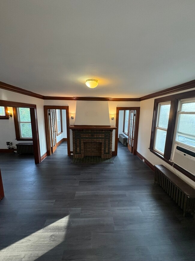 56 Chapman Pl, Unit 2