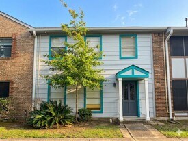 4231 Young St in Pasadena, TX - Building Photo