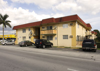 Kulodex Apartments in Hialeah, FL - Foto de edificio - Building Photo