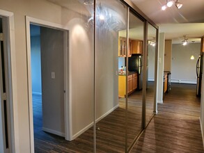 4130 Rahn Rd in Eagan, MN - Building Photo - Building Photo