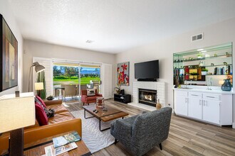 139 Villa Ct in Palm Desert, CA - Building Photo - Building Photo