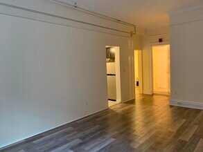 62 Boylston St, Unit 417 in Boston, MA - Building Photo - Building Photo