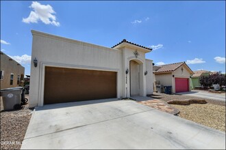 14226 Fabled Point Ave in El Paso, TX - Building Photo - Building Photo