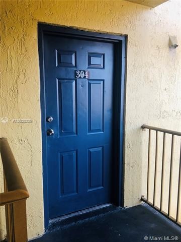 14930 SW 82nd Terrace-Unit -16-304 in Miami, FL - Building Photo
