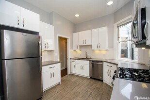 500 Eugenia Ave in San Francisco, CA - Building Photo