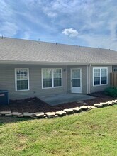 8621 Flagstone Way in Knoxville, TN - Building Photo - Building Photo