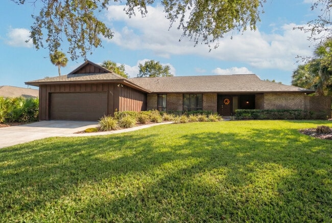 property at 886 Quail Run