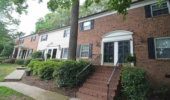 property at 3913 Browning Pl