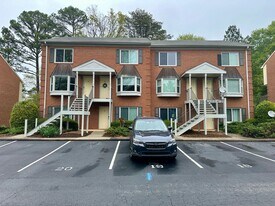 103 Calhoun St in Clemson, SC - Building Photo