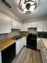 38 Helmsman Ct in Savannah, GA - Building Photo - Building Photo