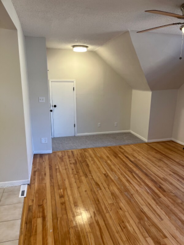 4230 S 39th Ave in Minneapolis, MN - Building Photo - Building Photo