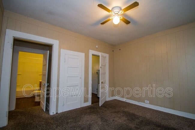 111 S Olive St in San Antonio, TX - Building Photo - Building Photo