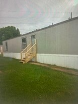 50 Coach Dr in Jackson, TN - Building Photo