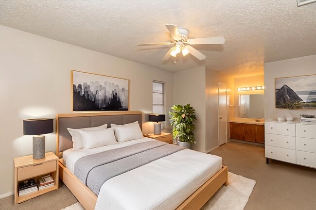 Indiana Village in Lubbock, TX - Building Photo - Building Photo