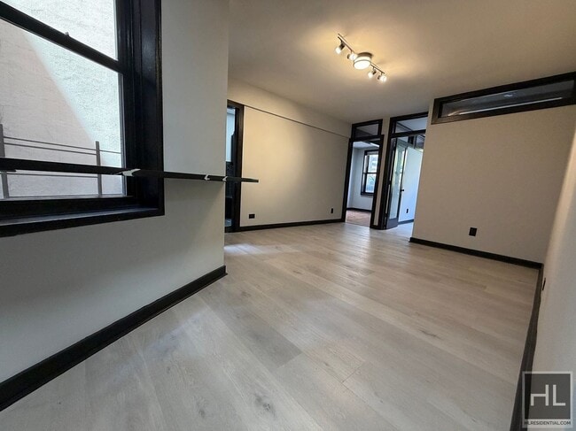 East 58th Street, Unit 1C